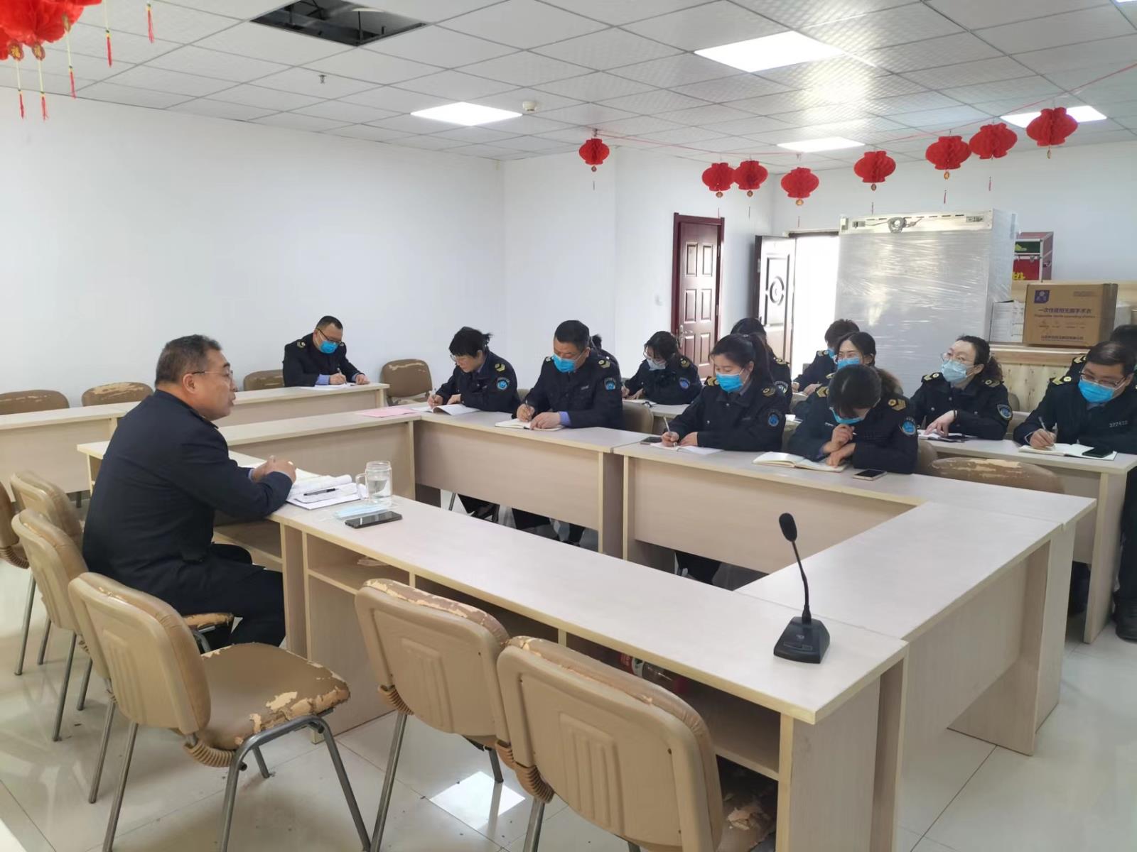 8鼓楼区卫生监督所组织学习新修订的《医疗机构管理条例》姬书宇.jpg 8鼓楼区卫生监督所组织学习新修订的《医疗机构管理条例》姬书宇.jpg